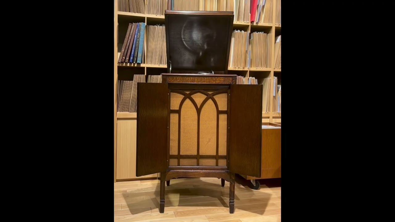 フロア蓄音機 HMV157 | オーク仕上げ - 蓄音機とSPレコードの専門店