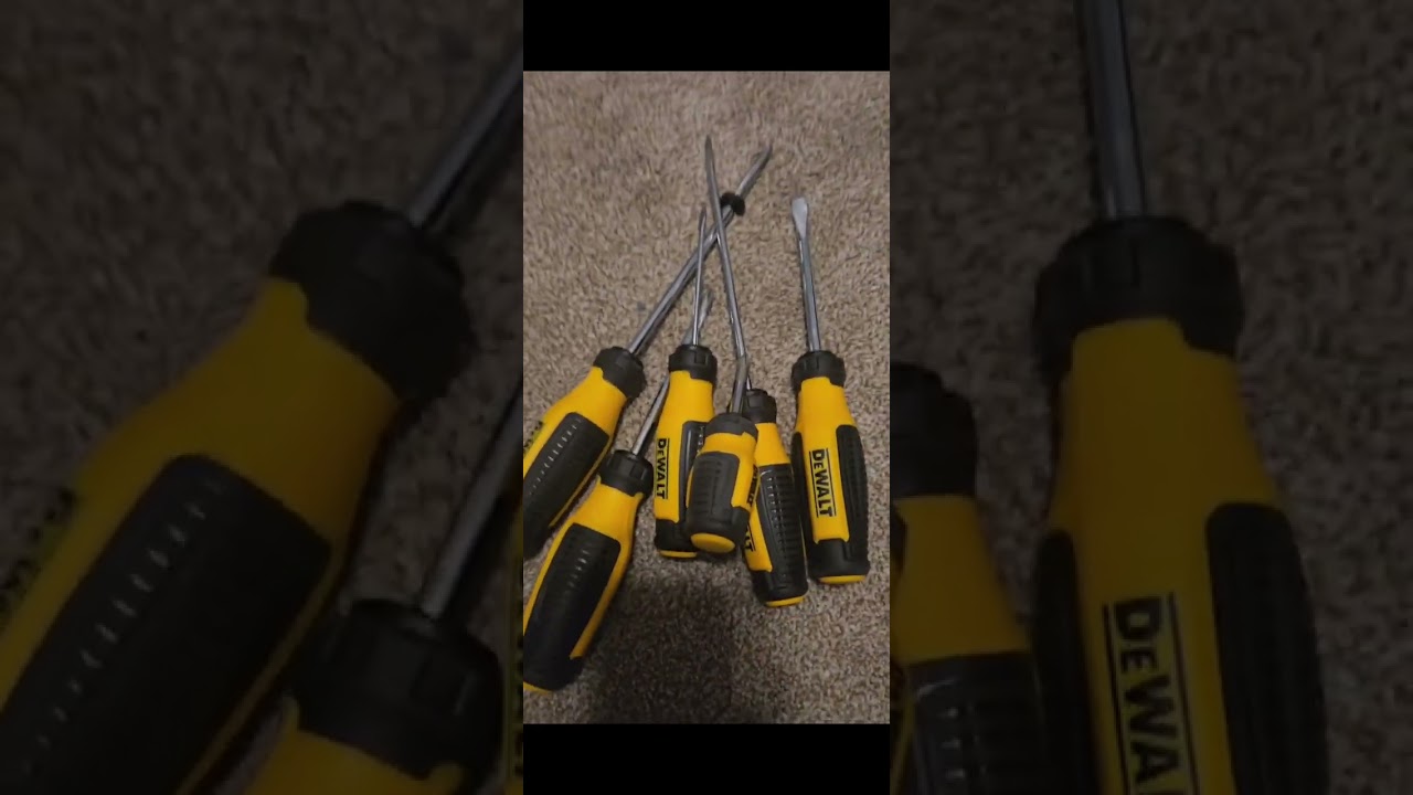 MY FIRST YOUTUBE VIDEO (also my first time building a pc)!!!!1!!!!