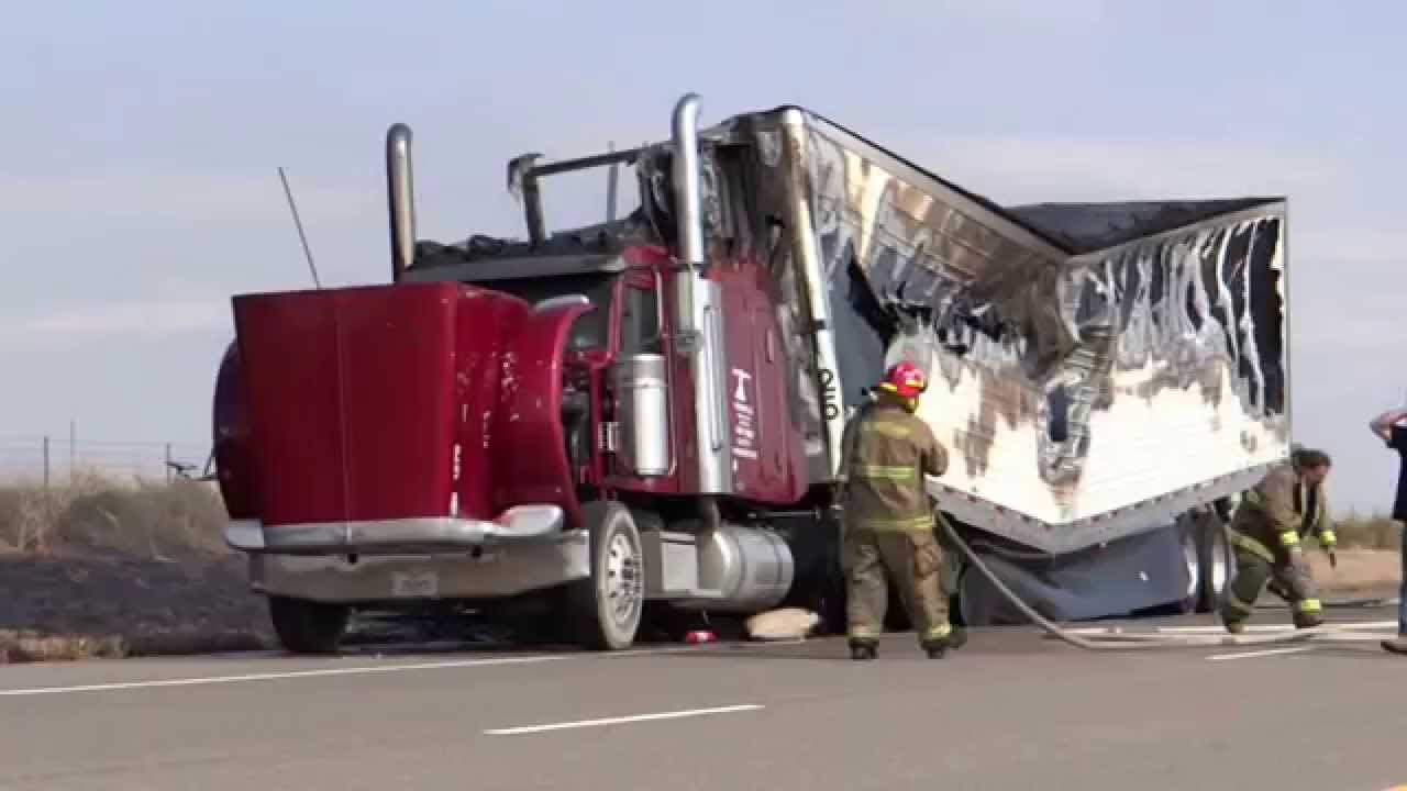 19 October Tractor Trailer Truck Fire Hwy 62 - YouTube