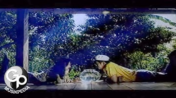 Anie Carera - Cintaku Takkan Berubah (Official Music Video)