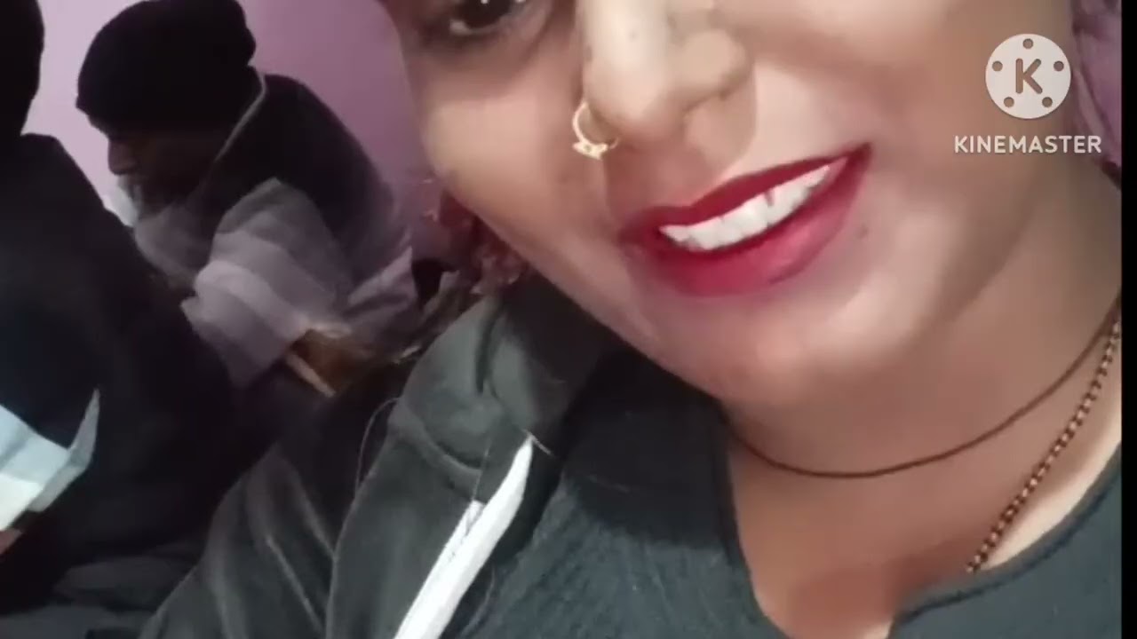 New year party ko humne kaise enjoy kiya tha aap log ko batate Hain  