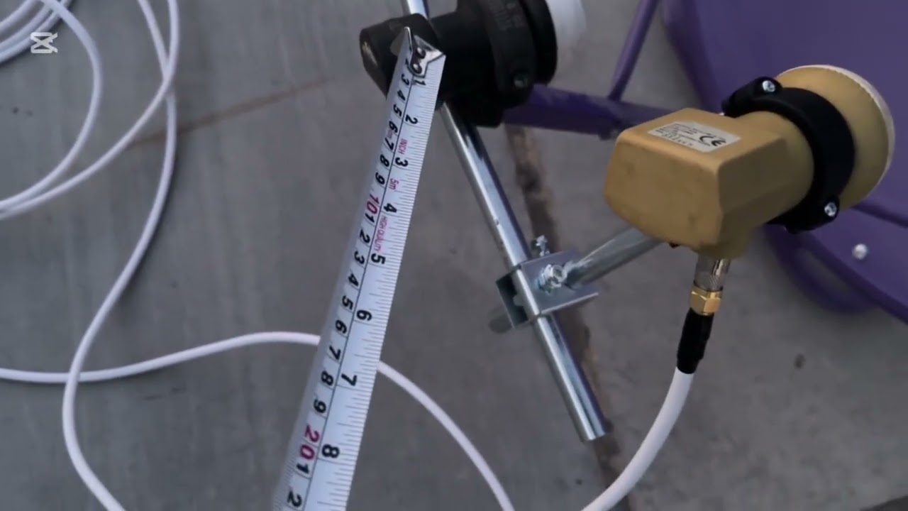 التركيبة السهلة والسريعة وهي قمر يوتلسات 16 شرقاً سنتر والقمر اموس 4 غربا على مسطرة