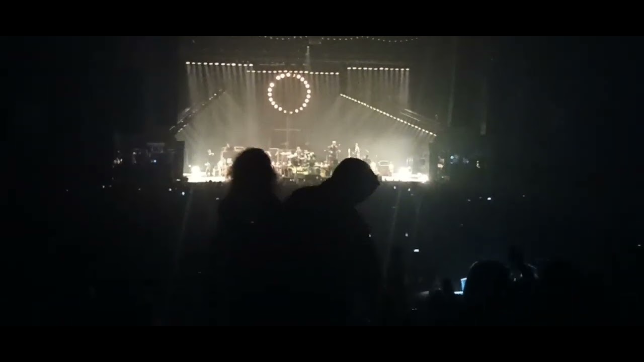 Pleure pas bébé saez apocalypse tour Amneville 15/03/25