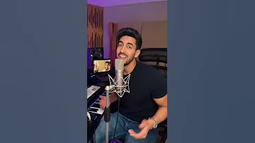و غنى له فكرة 