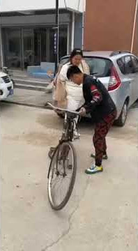 Naik sepeda romantis jadi ambeyar