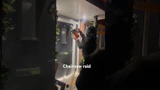 Essex police use chainsaw to gain entry during drug raid screenshot 3