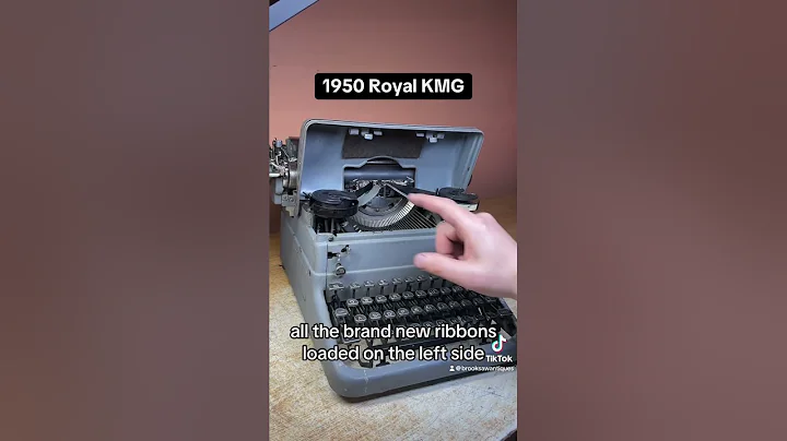 How to use all functions on a 1950 Royal KMG vintage desktop typewriter