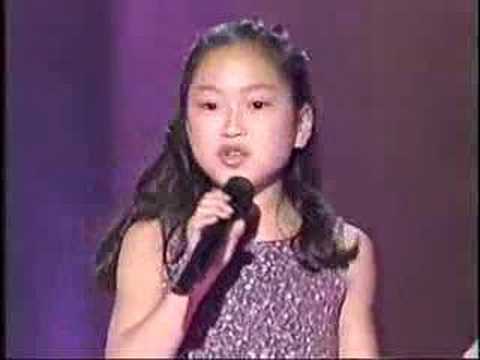 Sophie Oda sings on Star Search