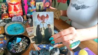 ARIES "MEETING THE ONE - FINALLY A LOVE THAT RUNS WILD WITH YOU!!!" SINGLES LOVE TAROT READING 