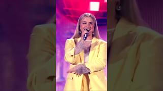 Beatrice Egli & Thomas Anders - Cheri Cheri Lady (/ Die Beatrice Egli Show) Resimi