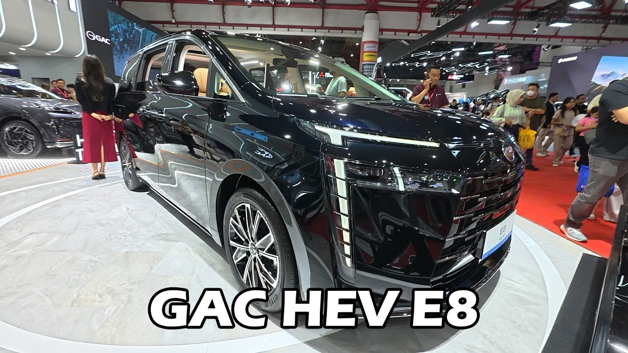 Walkaround GAC E8 HEV : MPV Hybrid captain seat