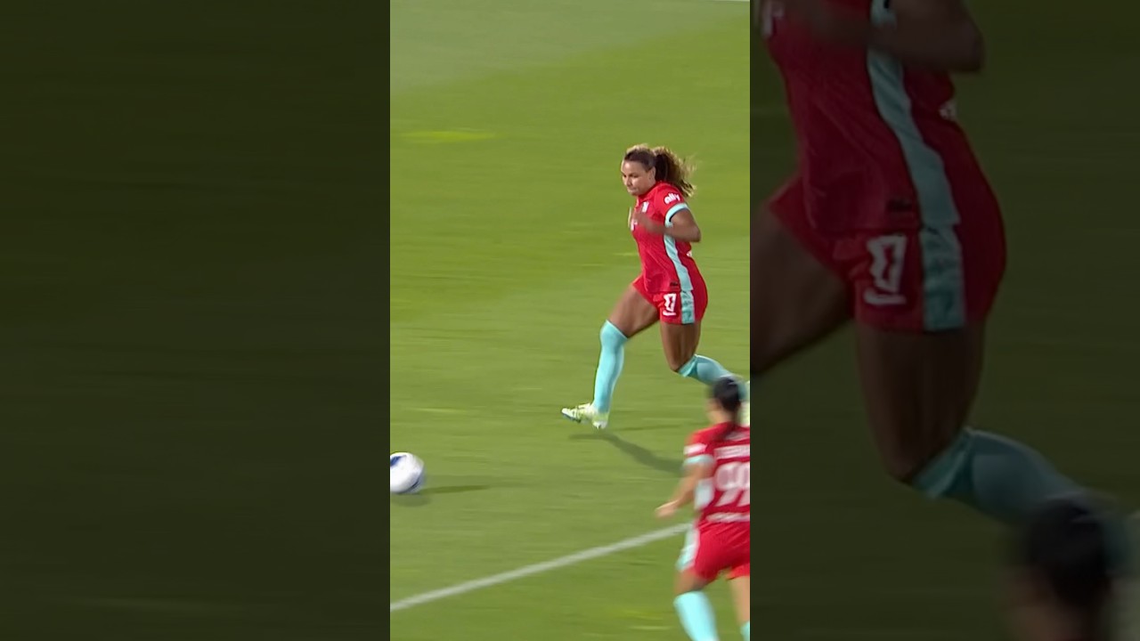 And that’s Michelle Cooper's first NWSL brace 👏 #nwsl #soccer #football