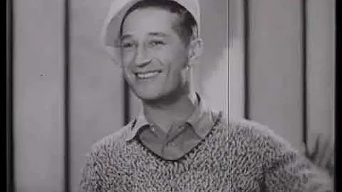 Maurice Chevalier - Every Little Breeze Seems To W...