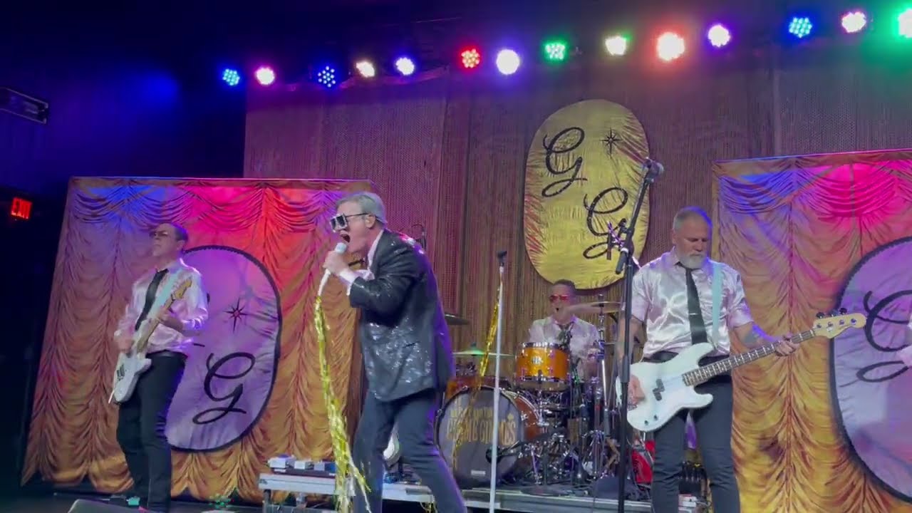 Me First and The Gimme Gimmes "Over The Rainbow" LIVE @ St. Andrew's