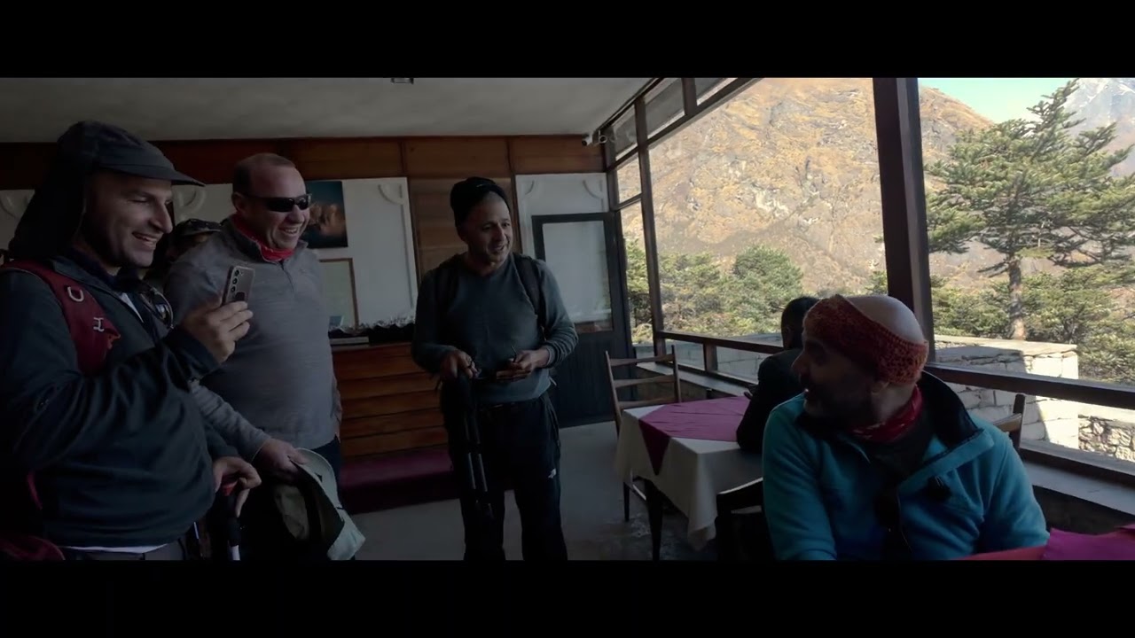 Everest Base Camp Group Trek | Guided Hiking Adventure in Nepal 🇳🇵