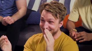 shayne topp laughs for 3 and a half minutes straight