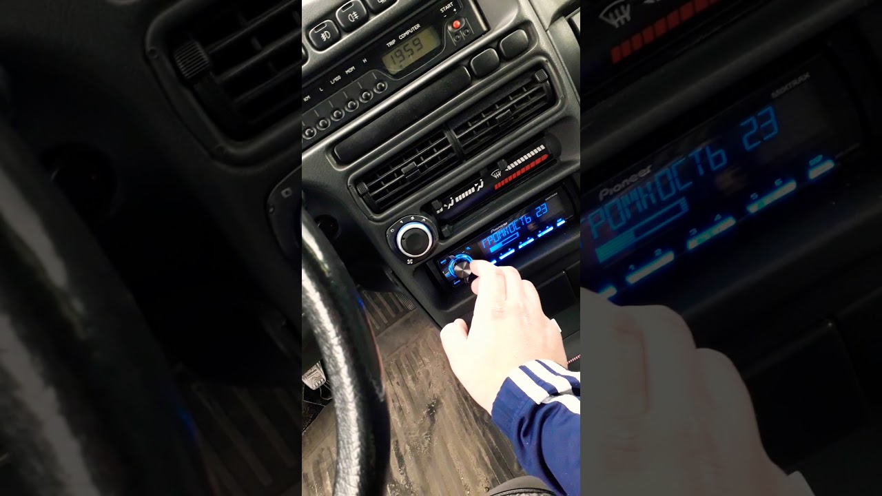 Самый бюджетный автозвук в ВАЗ-2114 . Четырка с музыкой - YouTube