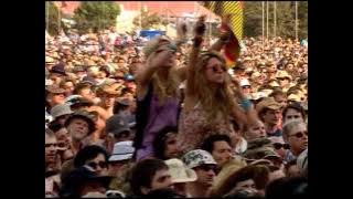 Download lagu Lola - Ray Davies - Glastonbury 2010 HD