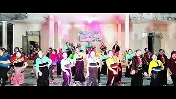 Vũ Điệu Kết Đoàn vòng xòe đoàn kết câu lạc bộ Hương chè phiêng ban 1 thị trấn Bắc Yên