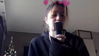 Vídeo de Don't Fall In Love Lol