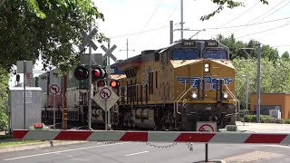 Up 2601 Intermodal North & Sacramento Light Rail, 21St St. & Freeport Blvd. Railroad Crossing Sac Ca