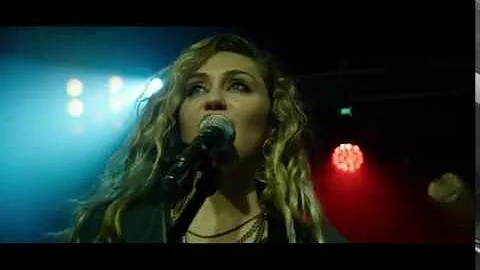 Black Mirror | Ashley O concert scene
