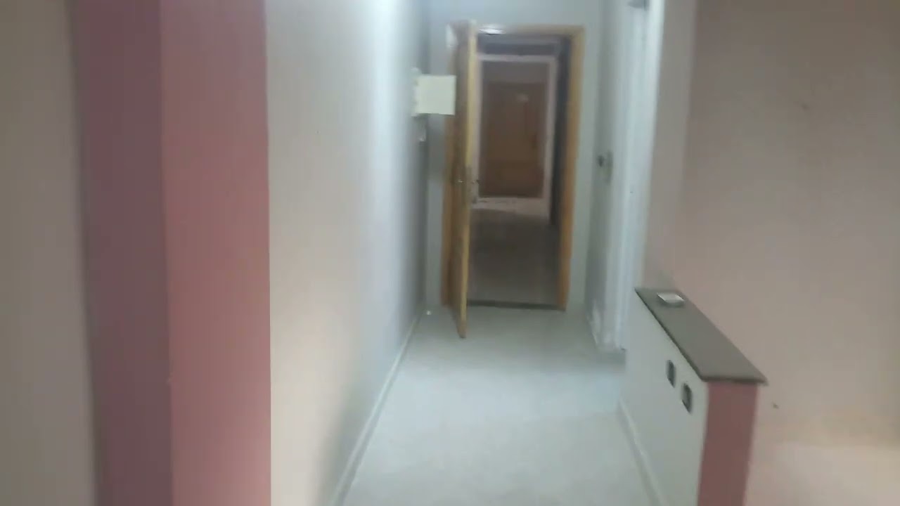 شقة للكراء وسط المدينة وجدة الثمن 2000DH للعاءلات فقط 0663431694