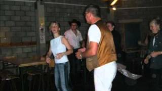 Bal à Marvie