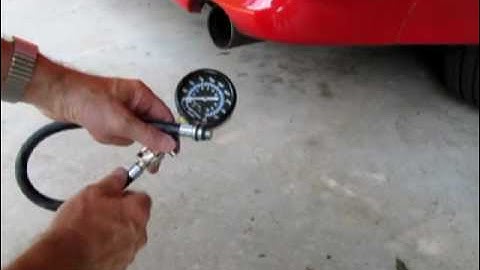 RX-7 rotary engine  compression test with failed apex seal