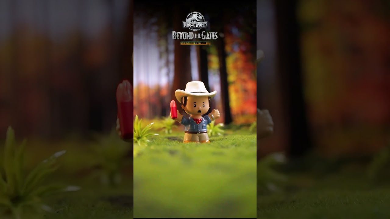 Jurassic Park Fisher-Price® Little People Collector™ | Beyond the Gates Creator Edition 5