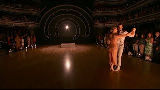 Deaf dancer (Nyle DiMarco) SHOCKS the whole audience | Dancing With The Stars