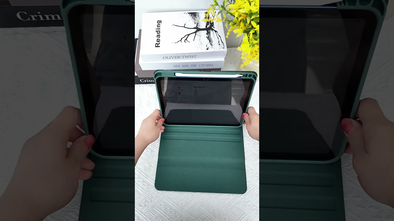 Why People STOPPED ME for This iPad Case!💎 Stylish Keyboard Cover Revealed