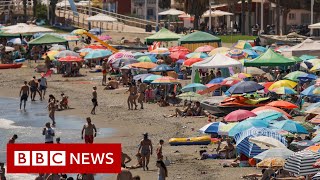 Dangerous Europe heatwave causes health warnings - BBC News