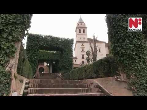 Video: Hva Du Skal Se Og Gjøre I Granada, Spania, Foruten Alhambra