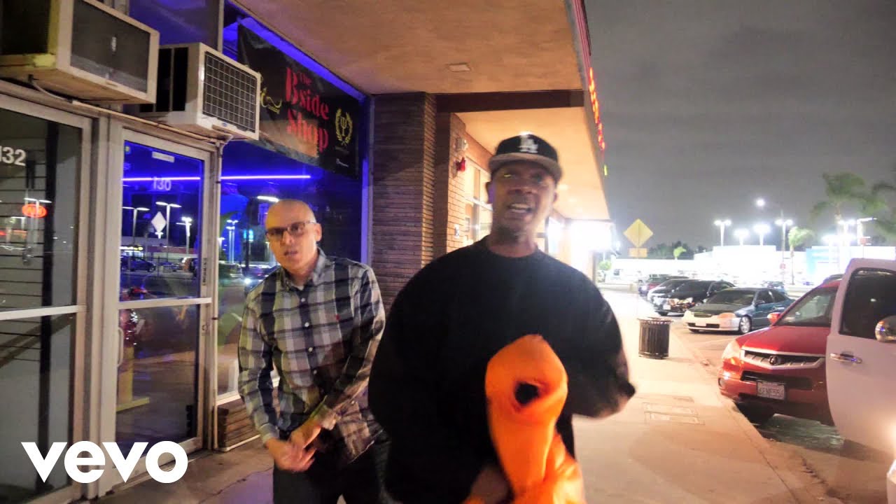 Mister CR - Angel Dust ft. Quaesar