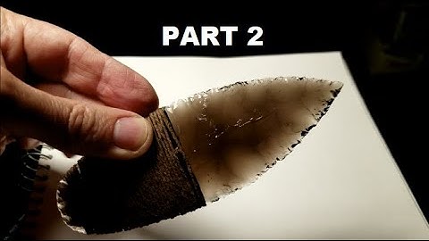 863 - Flintknapping Leaf-Shaped Obsidian Knife 2/3