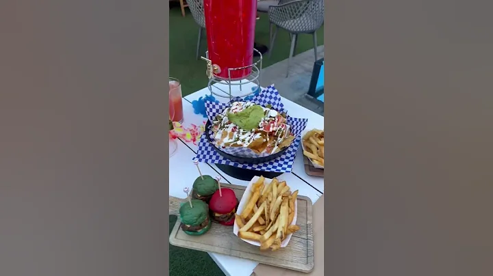 Luau Party Recap 🎉🌺🥂