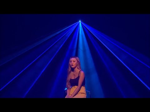 Hwasa - Be Calm Live in Mamamoo 4season Concert in Japan
