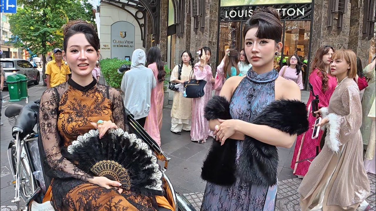 한국인이 60년대 베트남 아오자이를 입고 길거리를 나가면 벌어지는 일