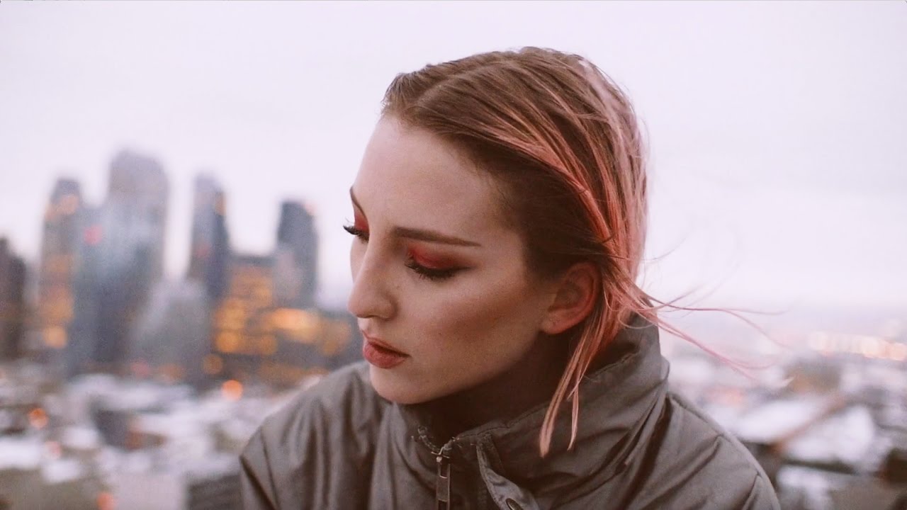 在 YouTube 上观看 Sophia Bel - Winter 在 YouTube 上观看 Sophia Bel - Winter