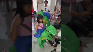 Dad & Leika Riding a Dinosaur, So Scared😱#leika #viral #shorts