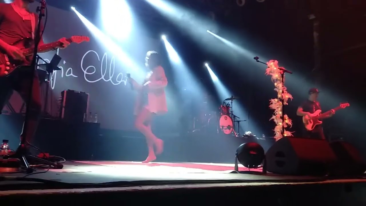 Bañarnos en Vaqueros -  Concierto Cancha y Gasolina - Razzmatazz 11/12/2022 I