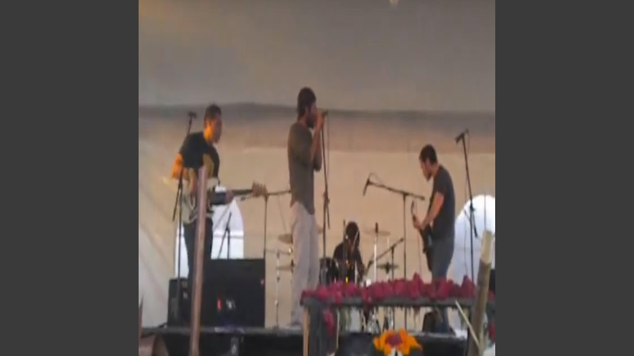 Watch dead roses on YouTube Watch dead roses on YouTube