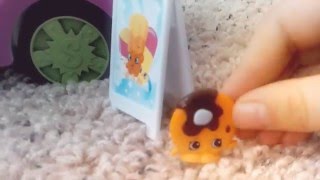 Shopkins Seriespancake Jake Meets Peachy