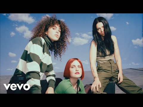 MUNA — Hands Off
