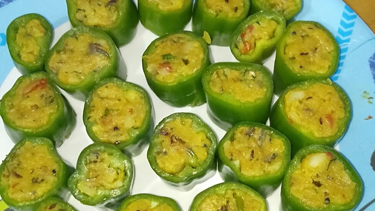 Mota Mirchi Stuffed Pakode / Crispy Crunchy And Spicy Mirchi Pakode..