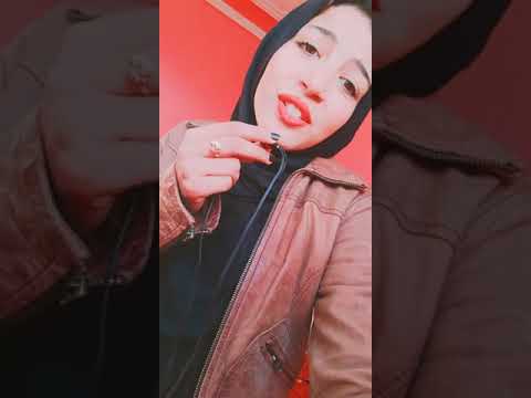 كان يامكان كان في عصفور كنت قاعدة بدندن وصنعت البهجة