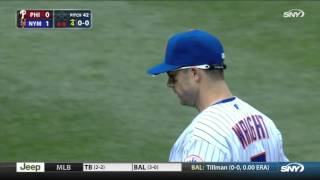 Wright shows he's still got it with bare handed play Net Worth