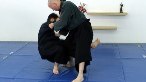 O uchi geri , basic Ninjutsu throw - technique for Akban wiki
