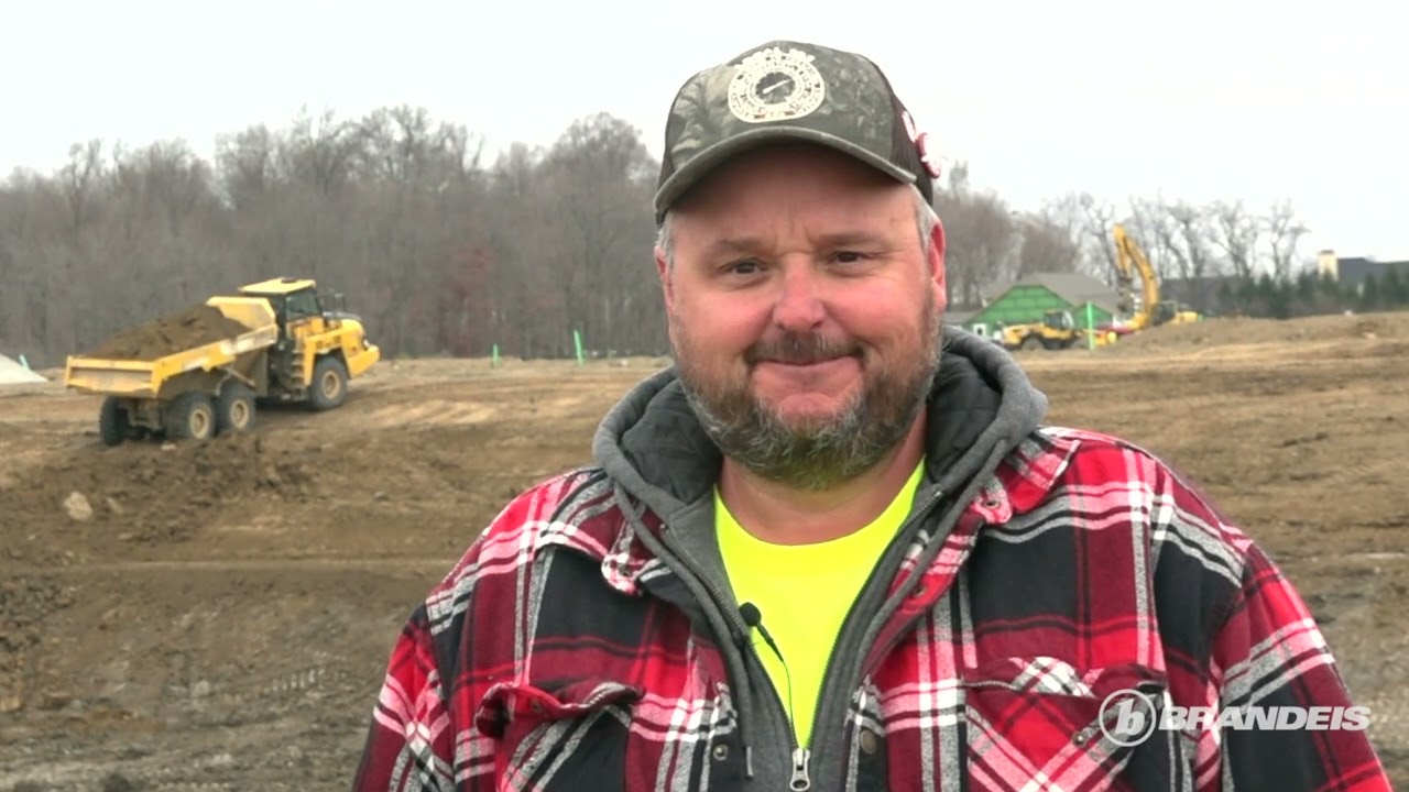 Komatsu Equipment & Support from Brandeis Machinery Help Midwest Paving Get Back on Track